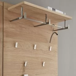 Naturoo Porte-manteaux mural Jorvi - Partiellement en chêne sauvage massif - Chêne sauvage / Graphite 9 Naturoo Porte-manteaux mural Jorvi - Partiellement en chêne sauvage massif - Chêne sauvage / Graphite -Vestiaires Soldes 1000135808 181106 15350652 GALLERYIMAGES P000000001000135808