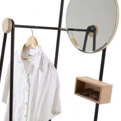 Norrwood Porte-manteaux Vuno - Métal / Partiellement en frêne massif - Noir / Frêne -Vestiaires Soldes 1000167749 190416 11592500056 GALLERYIMAGES P000000001000167749