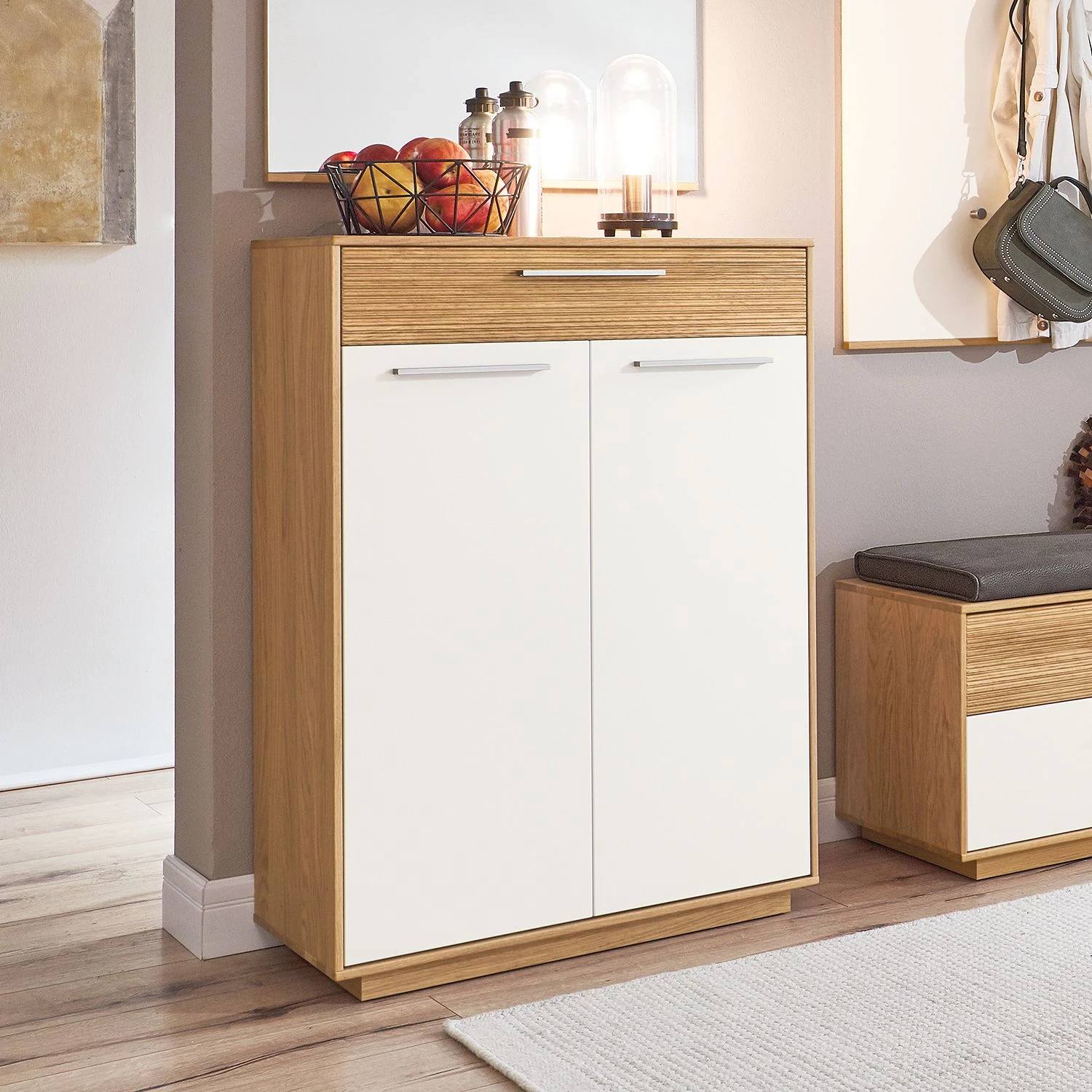 Voss Meuble à chaussures Loveno V - Partiellement en chêne massif / Métal - Blanc - Largeur : 72 cm 2 Voss Meuble à chaussures Loveno V - Partiellement en chêne massif / Métal - Blanc - Largeur : 72 cm – Image 2