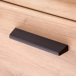 Naturoo Meuble à chaussures Coulogne - Imitation planches de chêne / Gris 16 Naturoo Meuble à chaussures Coulogne - Imitation planches de chêne / Gris -Vestiaires Soldes 1000184633 190827 14260600024 DETAILS P000000001000184633