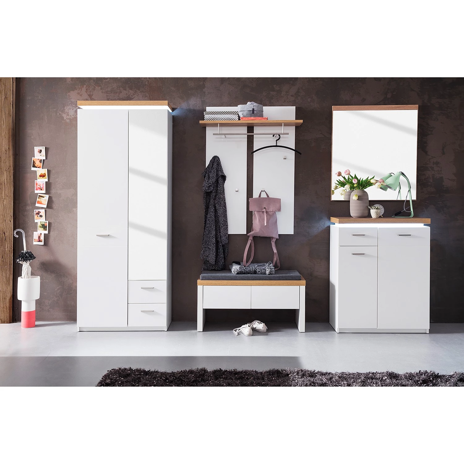 Loftscape Meuble à chaussures Mundai - Avec éclairage - Blanc / Imitation chêne de Wotan 3 Loftscape Meuble à chaussures Mundai - Avec éclairage - Blanc / Imitation chêne de Wotan – Image 3