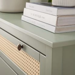 Maison Belfort Meuble à chaussures Belleria - Pin massif - Vert olive clair 26 Maison Belfort Meuble à chaussures Belleria - Pin massif - Vert olive clair -Vestiaires Soldes 1000187595 200430 12444100020 DETAILS P000000001000187595