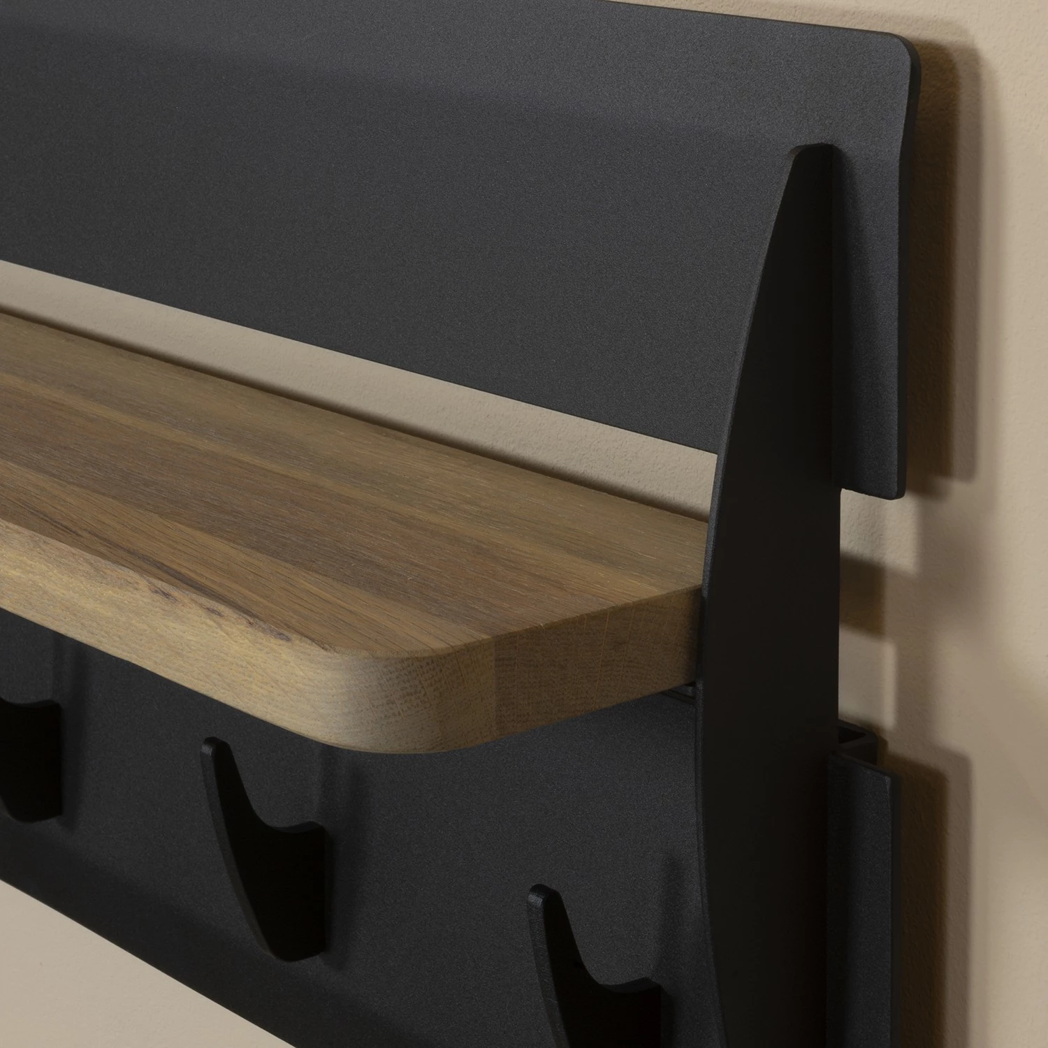 Red Living Porte-manteaux mural Moreau - Chêne massif / Métal - Chêne / Noir - Largeur : 70 cm 4 Red Living Porte-manteaux mural Moreau - Chêne massif / Métal - Chêne / Noir - Largeur : 70 cm – Image 4