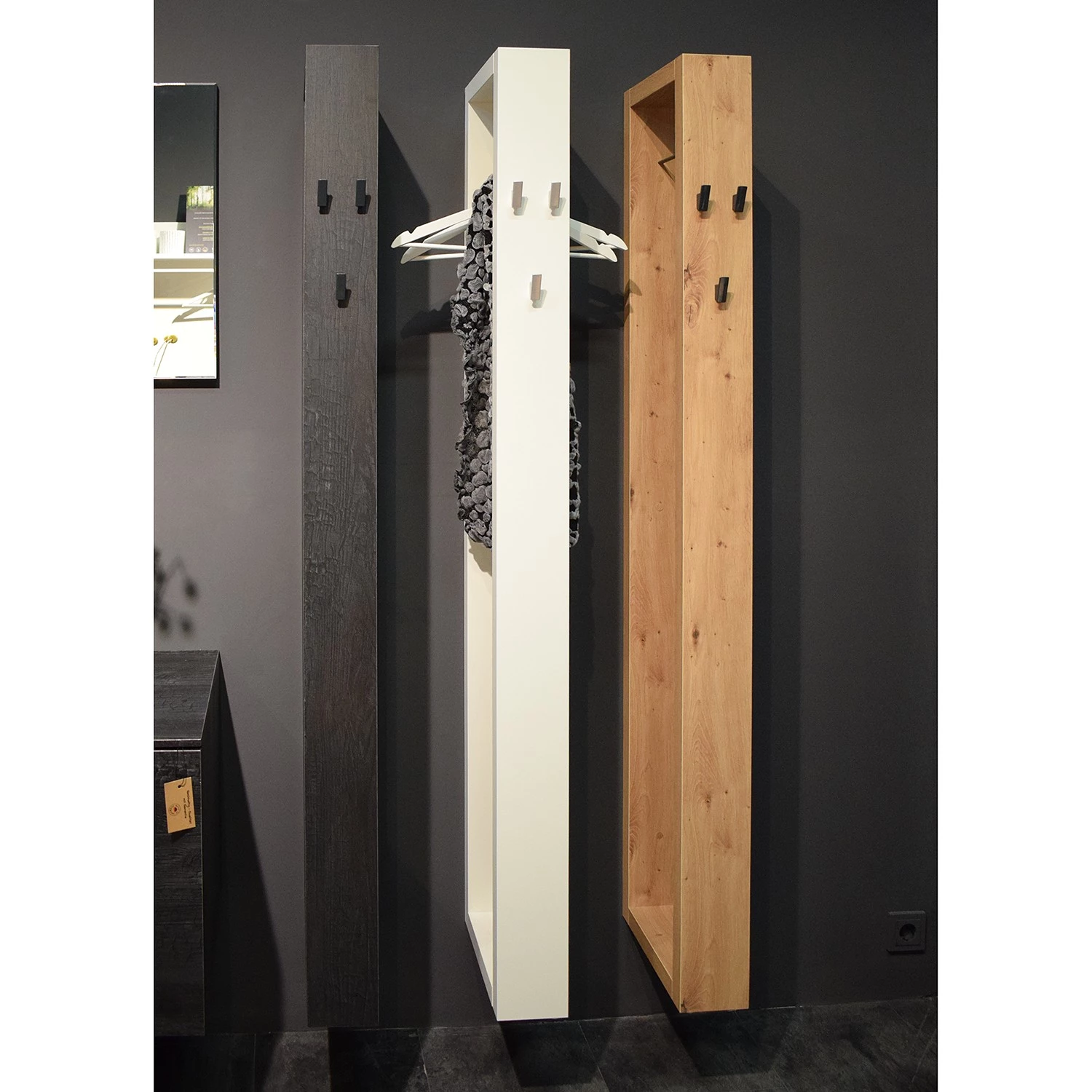 Norrwood Porte-manteau Dondas - Imitation chêne noueux 2 Norrwood Porte-manteau Dondas - Imitation chêne noueux – Image 2