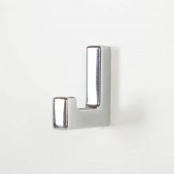 Fredriks Porte-manteau mural Namona - Imitation chêne / Blanc 17 Fredriks Porte-manteau mural Namona - Imitation chêne / Blanc -Vestiaires Soldes 1000255066 220803 034 DETAILS P000000001000255066