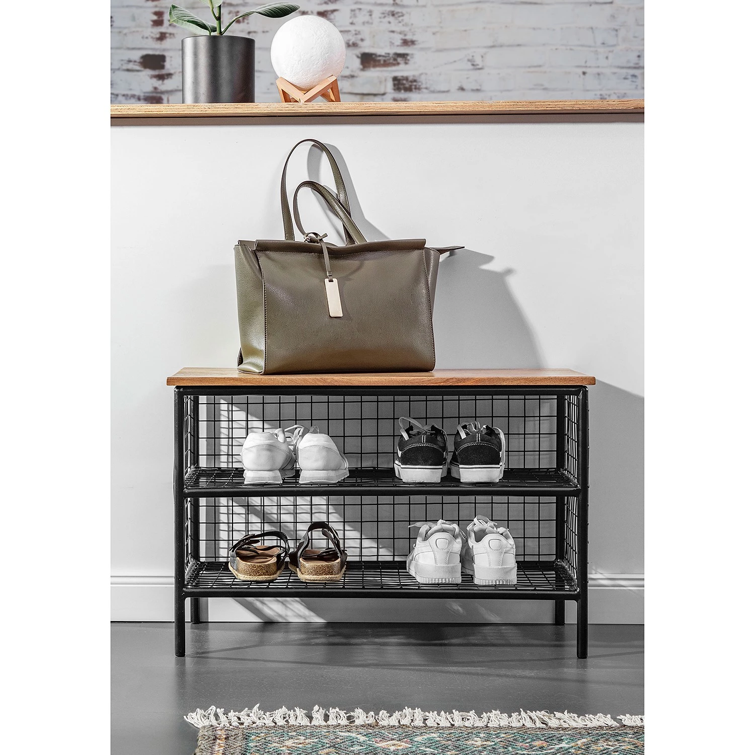 Red Living Étagère à chaussures Ugo - Manguier massif / Métal - Manguier / Noir 3 Red Living Étagère à chaussures Ugo - Manguier massif / Métal - Manguier / Noir – Image 3