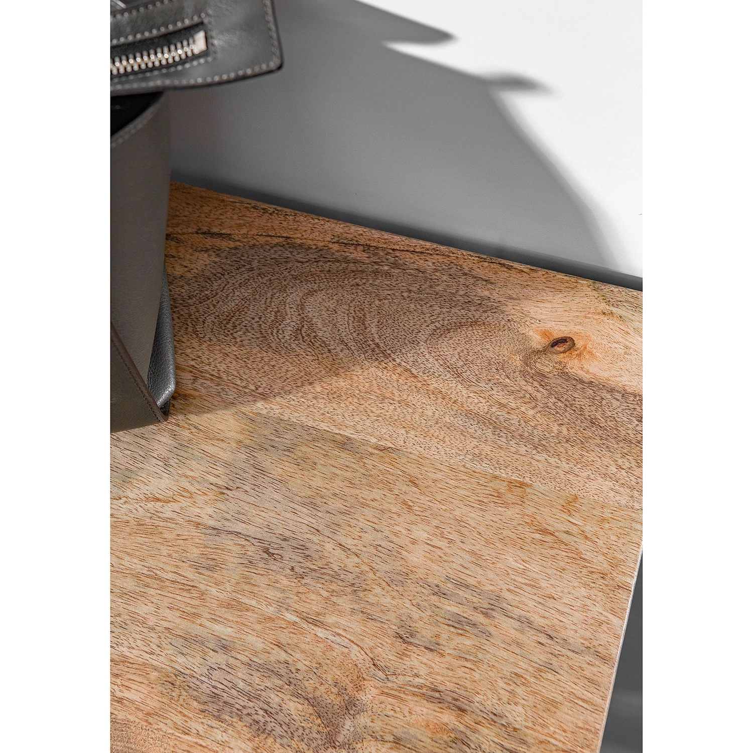 Red Living Étagère à chaussures Ugo - Manguier massif / Métal - Manguier / Noir 8 Red Living Étagère à chaussures Ugo - Manguier massif / Métal - Manguier / Noir – Image 8