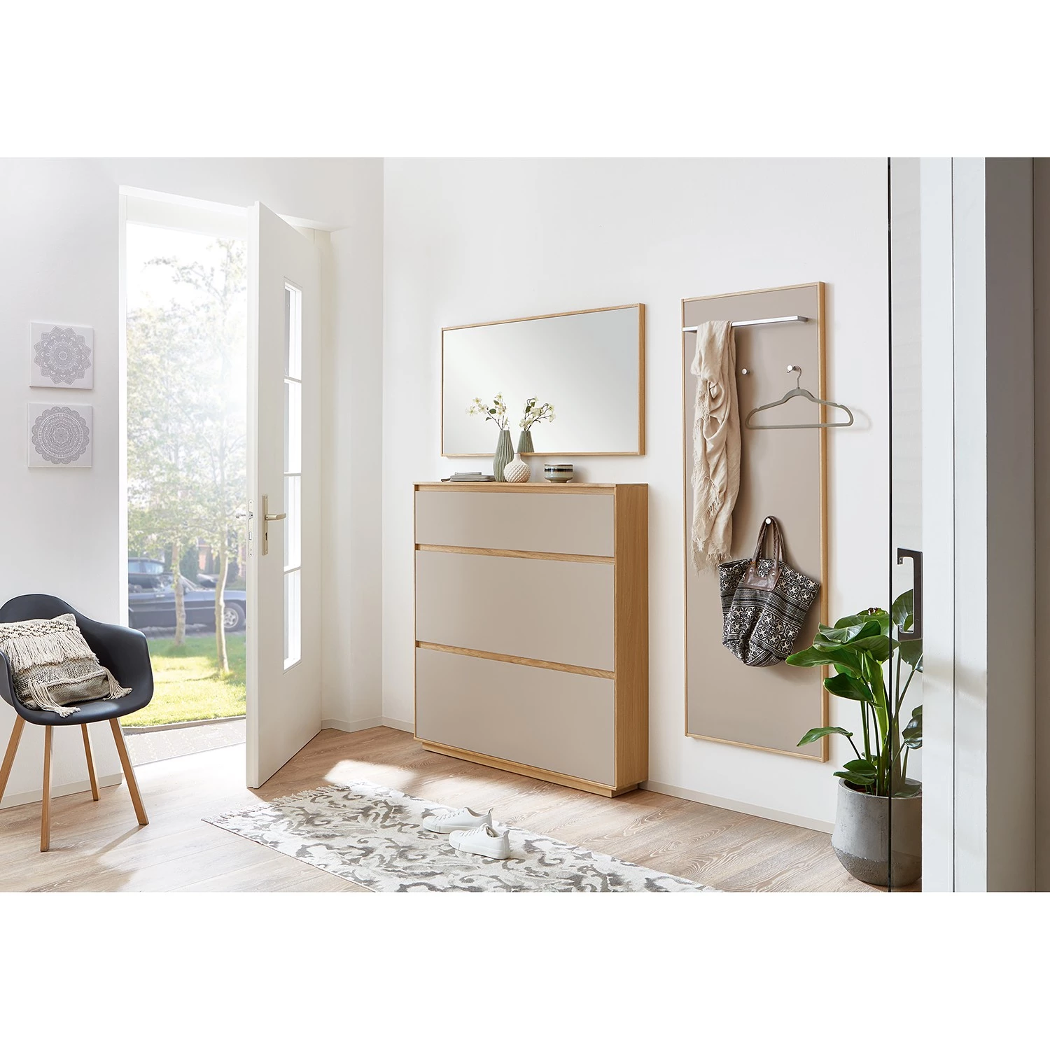 Voss Porte-manteau mural V100 I - Placage en bois véritable / Métal - Taupe 2 Voss Porte-manteau mural V100 I - Placage en bois véritable / Métal - Taupe – Image 2