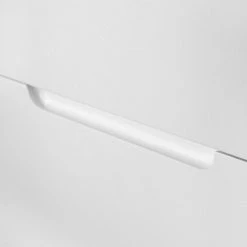 Mørteens Meuble à chaussures Lindholm - Partiellement en chêne massif - Blanc - Hauteur : 130 cm -Vestiaires Soldes schuhkipper lindholm i weiss eiche massiv 1229634